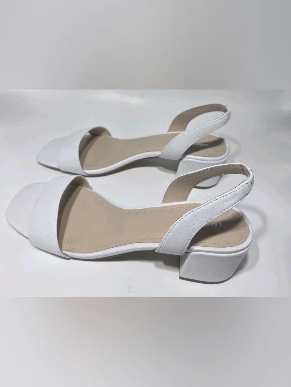 Lands’ End Women’s White Leather Slide Sandals Size Us 9 Mid Block Heel Slip On